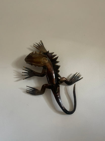 Pair of Sculpted Metal Wall Scrawling Lizards with Painted Brass Details