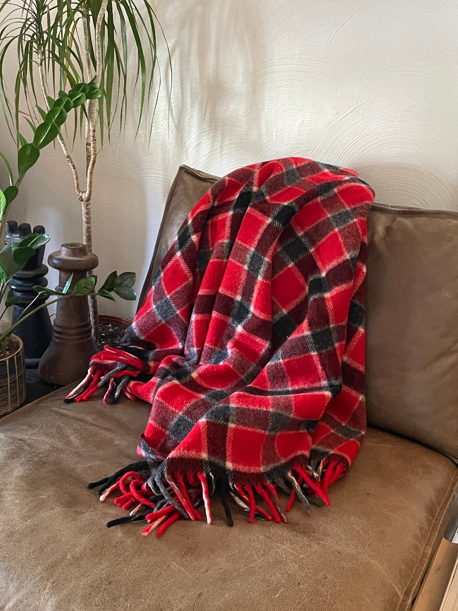 Vintage Traditional Plaid Baron Wool Throw Blanket