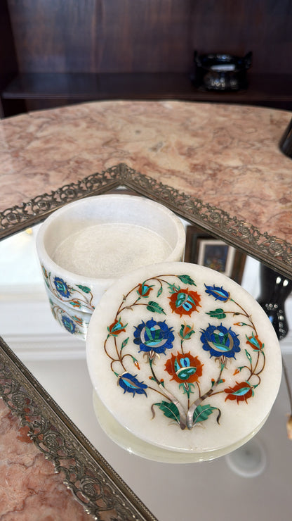 Vintage Handcrafted White Marble with Precious Stone and Mother of Pearl Box