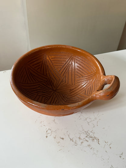Handcrafted Red Clay Molcajete Tri-Footed Bowl by León Artesenias