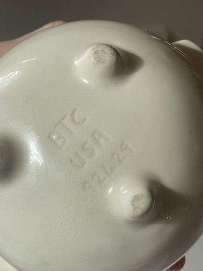 Vintage Bel-Terr Cream White Tri-Footed Soup Bowl