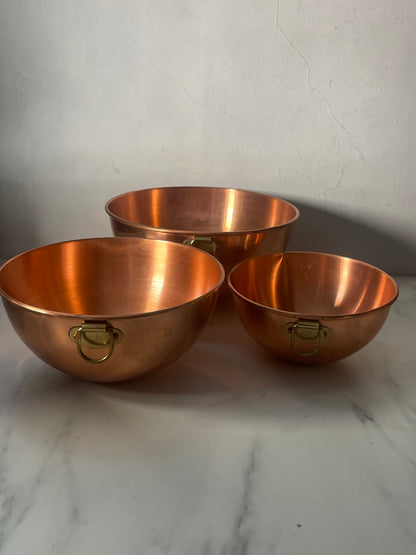 Vintage Copper Nesting Mixing Bowl - Trio