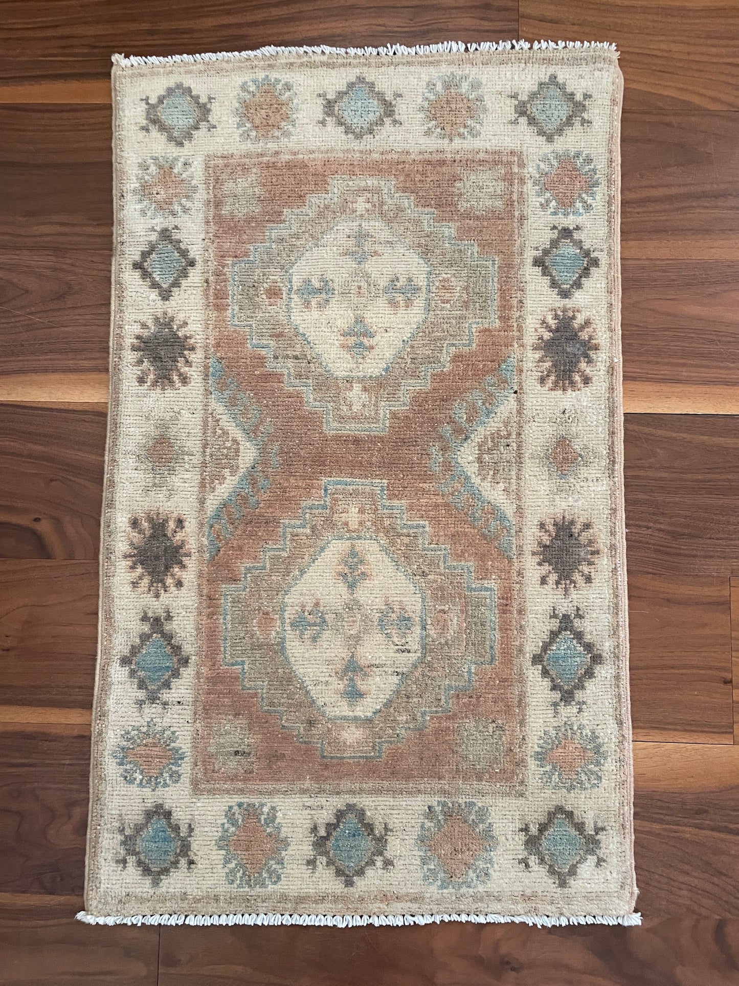 Hand-knotted Wool Rugs