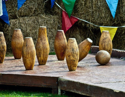 Vintage Wooden Skittle Alley / Bowling 10 pin Set