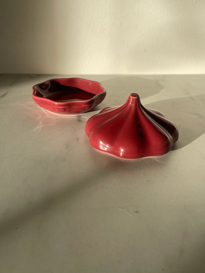 Mauve Garlic Pottery Box